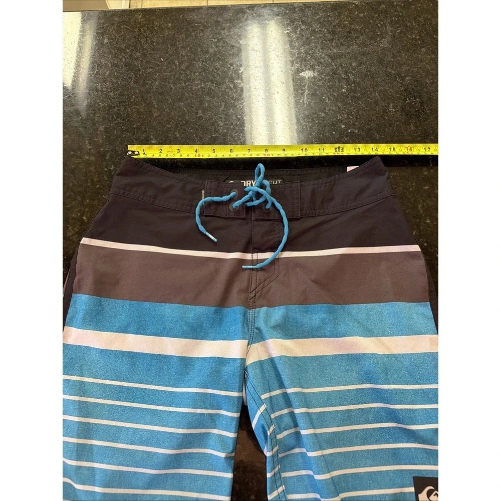 Quiksilver Dry Flight Board Shorts Sz 29 Blue Gray Stripe Surfer Skater Y2K Vibe